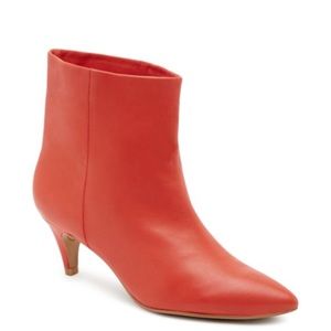 Dolce Vita booties. Size fit 7